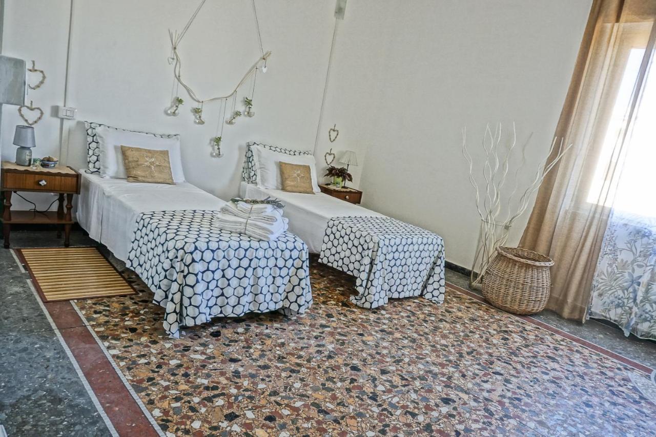 La Casa Dei Sognatori Bed and Breakfast Anzio Eksteriør billede